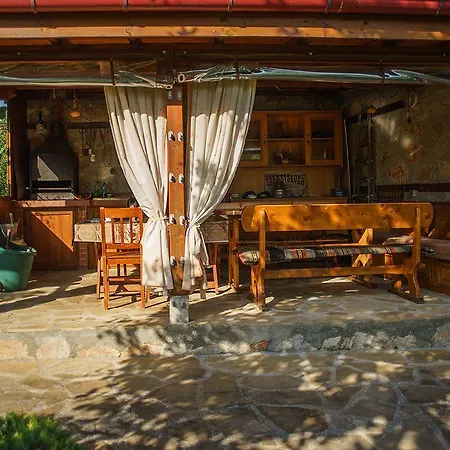 Gramatikova House Feriehus Brŭshlyan